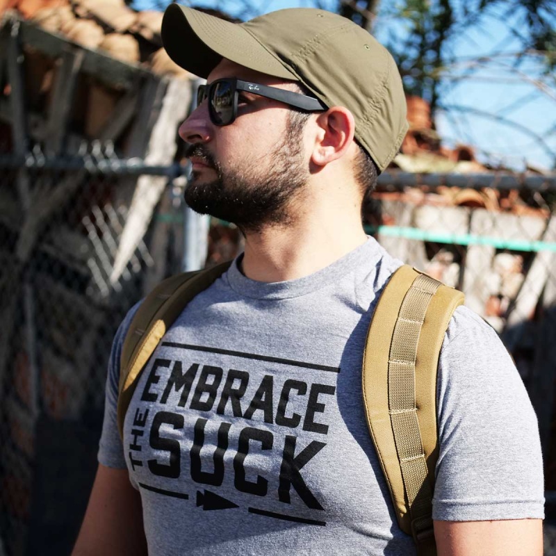 T-Shirt Goruck Embrace the Suck Men Grey | FR-802436BJQ