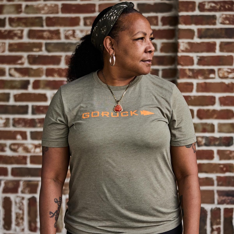 T-Shirt Goruck Logo Women Khaki | FR-842630BKX