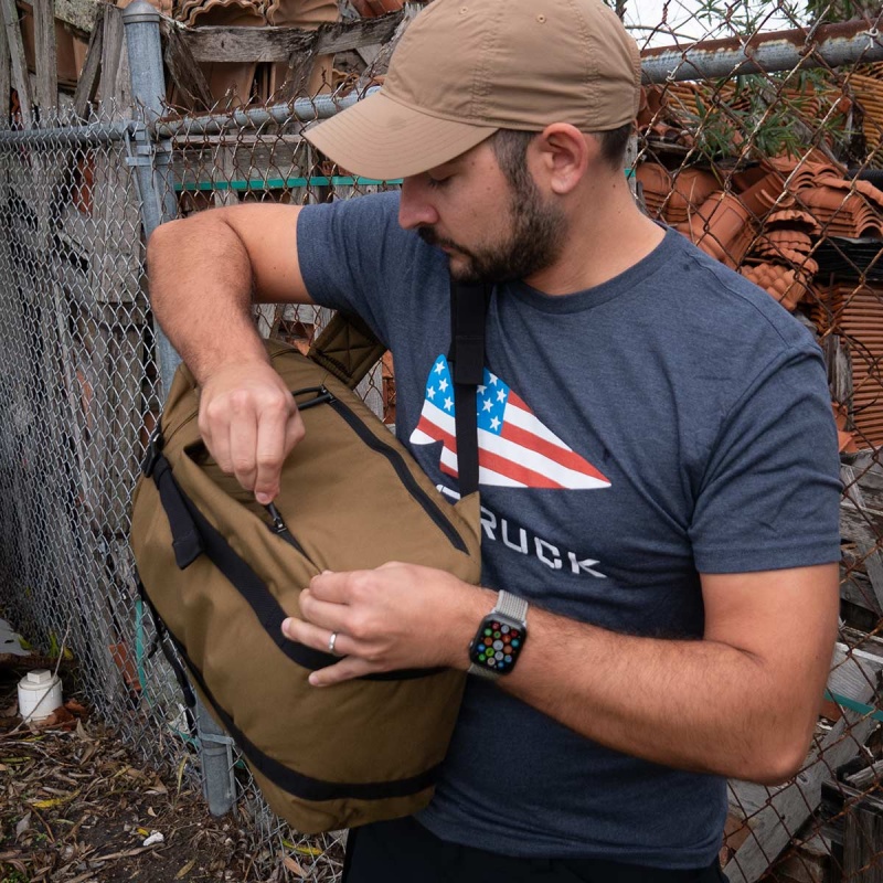 T-Shirt Goruck USA Men Navy | FR-569140DCZ